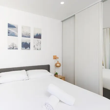 Daire Monaco A Pied - Spacieux - Balcon - Ca *